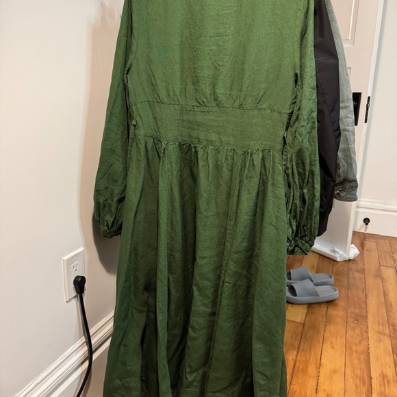 New Son De Flor Long-Sleeved Diane Dress in Emerald Green - Picture 5 of 7